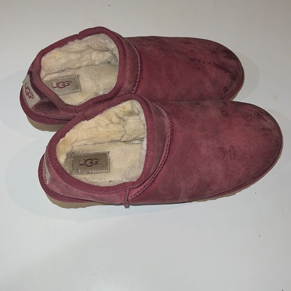 Slip on UGG US-size 10 dark mauve/maroon color - Picture 3 of 4